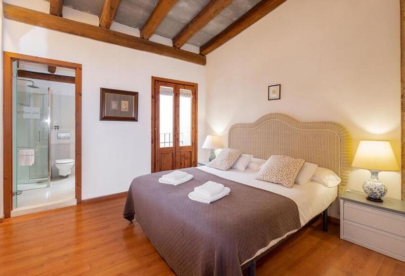 침실 1개 아파트, Ramón Llull House