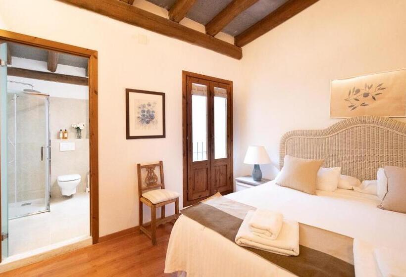 침실 1개 아파트, Ramón Llull House