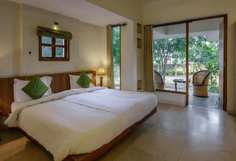 اتاق داخلی دلوکس, The Chitvan Resort