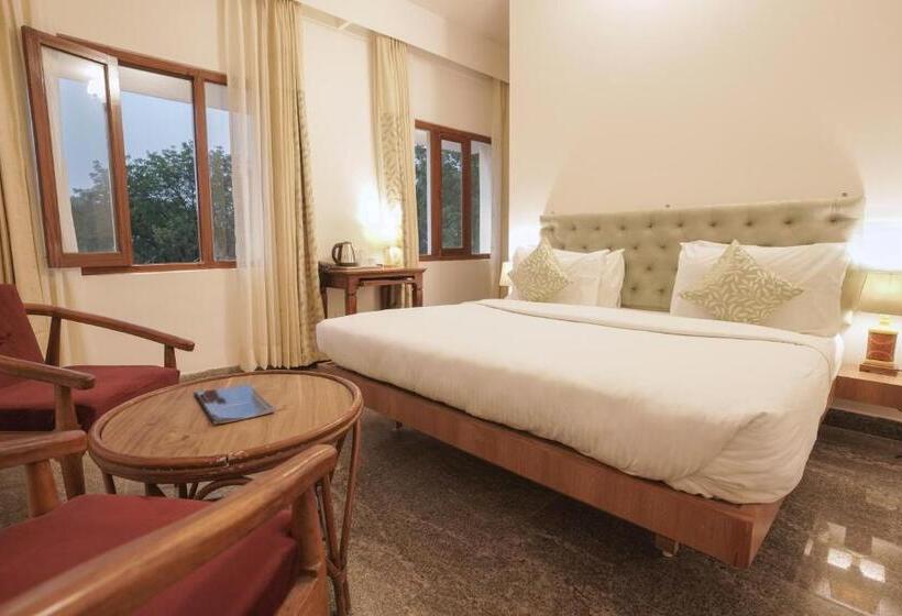 اتاق لوکس, The Chitvan Resort