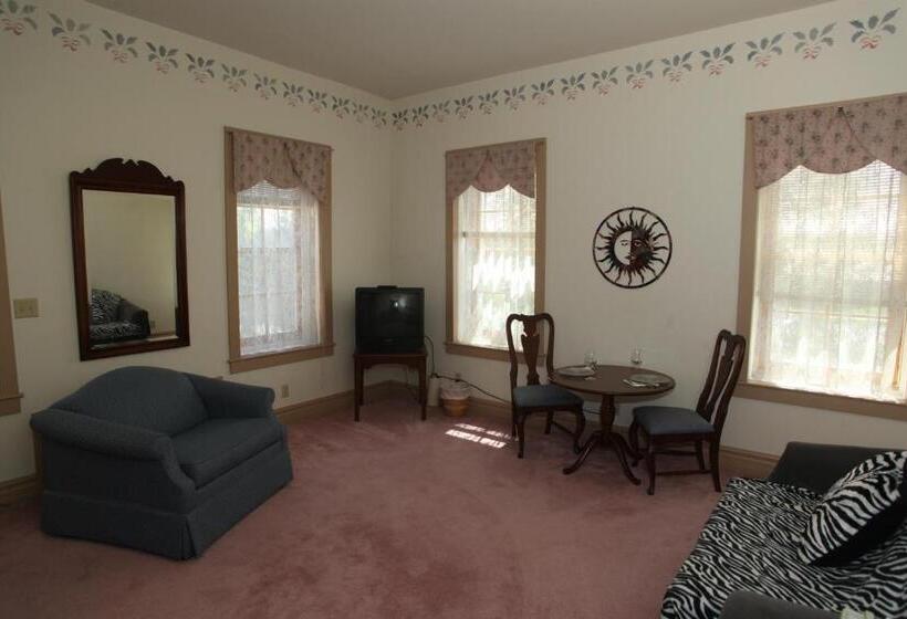 Люкс Повышенной Комфортности, Oak Valley Inn And Suites