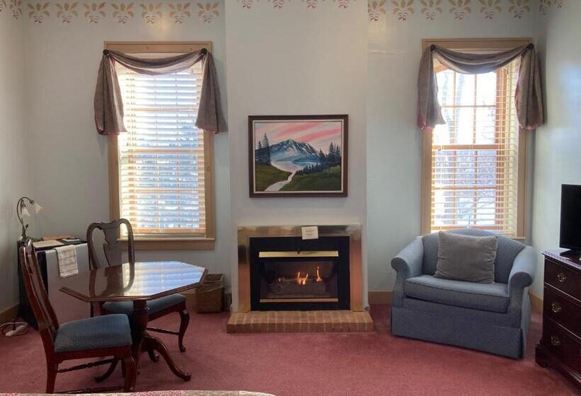 Люкс Повышенной Комфортности, Oak Valley Inn And Suites