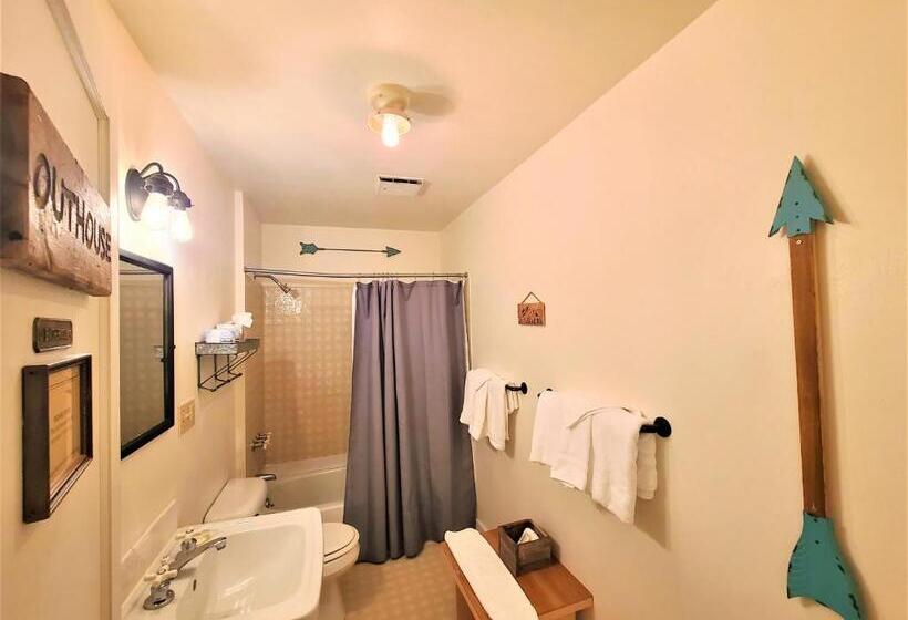 バス共有のスタンダードルーム, Mrs. Anderson's Lodging