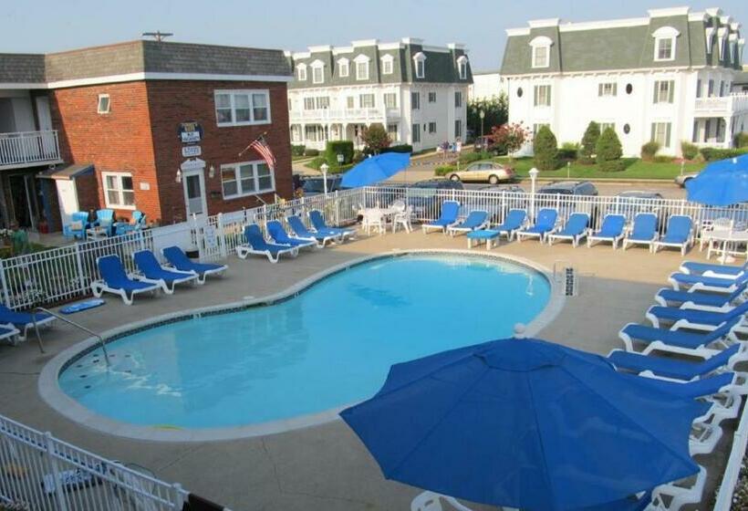 キングサイズベッドのスイートルーム, Colton Court Motor Inn