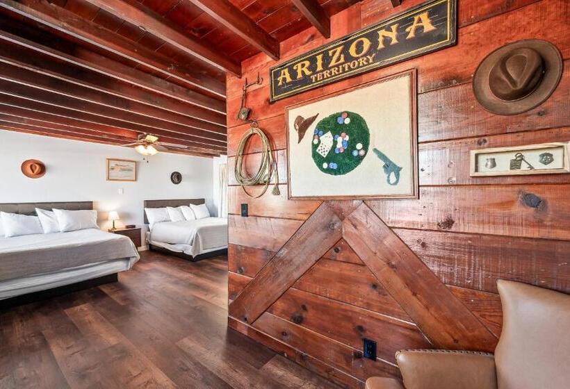 Четырехместный Номер Стандарт, Sagebrush Inn
