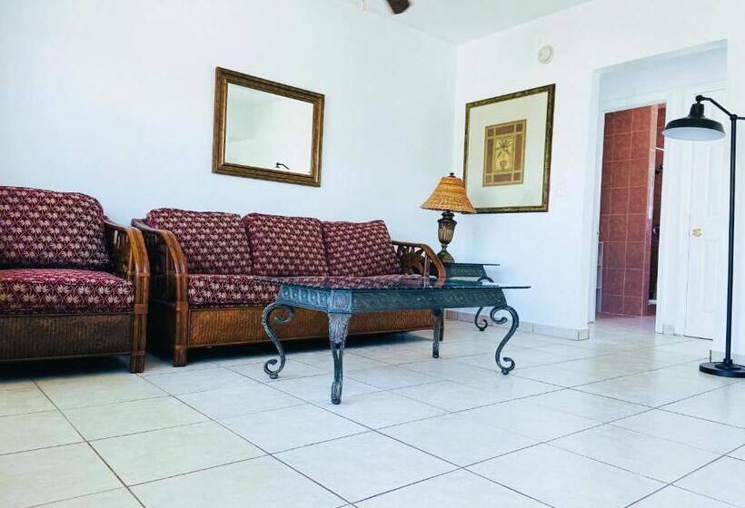 דירת חדר דלוקס, Beach Tide Motel