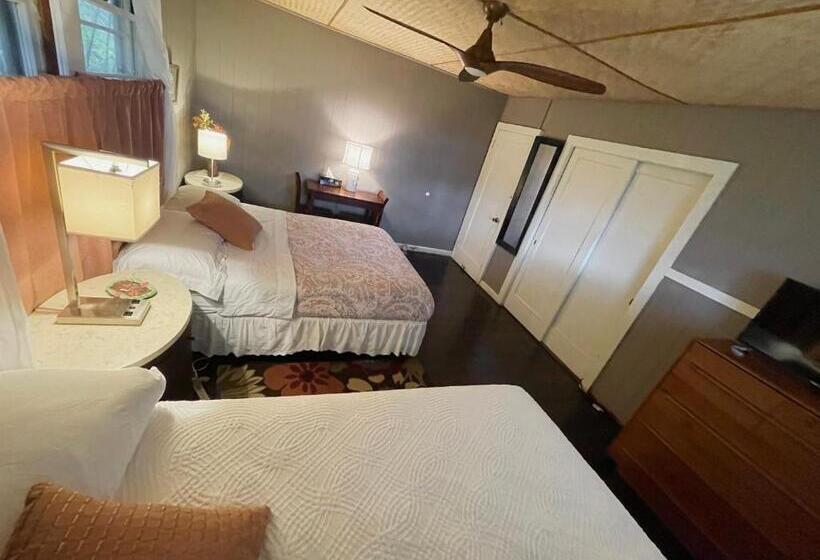 اتاق لوکس, Shaka Shak Guest House