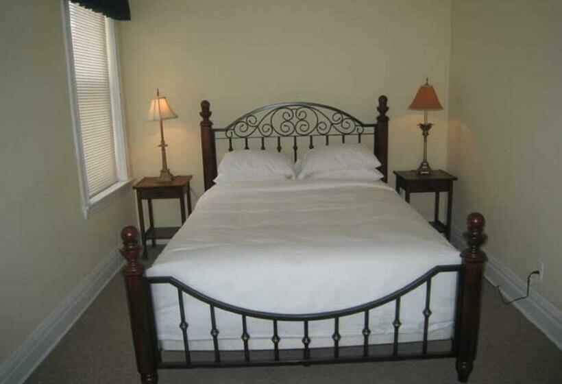 סוויטת 2 חדרי שינה, The Polo Inn Bridgeport U.s.a