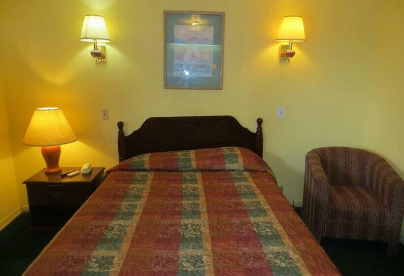 Номер Стандарт 2 Двуспальные Кровати, Cottonwood Inn