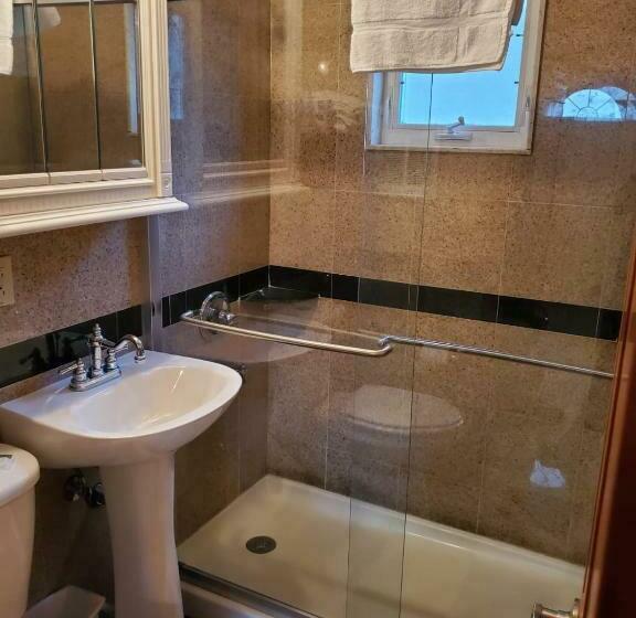 Номер Стандарт Вид на Море, Golden Gate Lodging