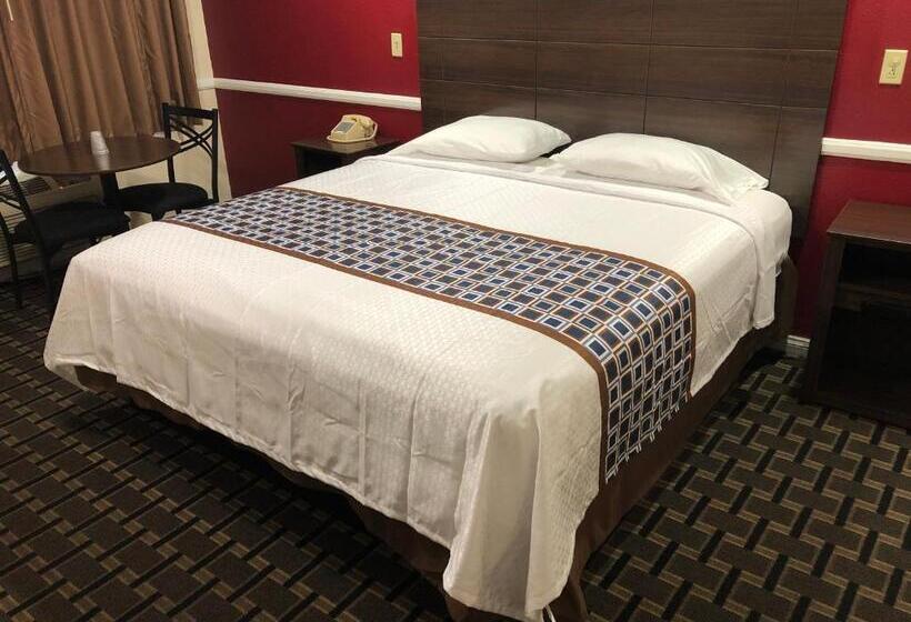 스탠다드 룸 킹사이즈 침대, Whittier Travel Inn