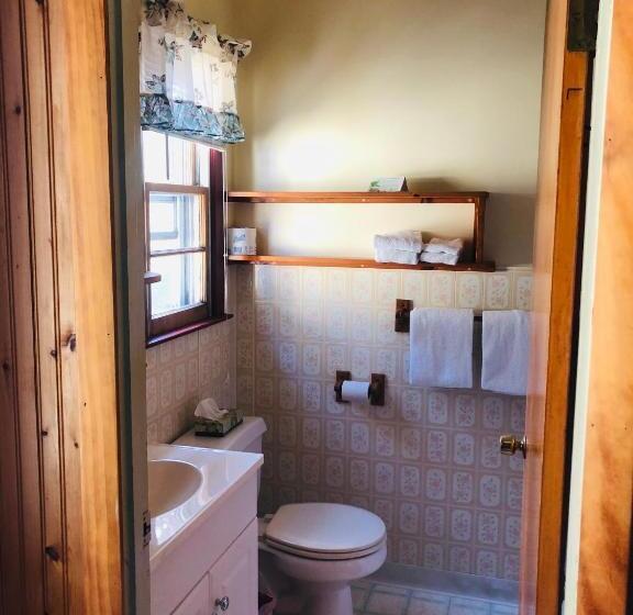 Номер Стандарт с Койками, Gray Ghost Inn