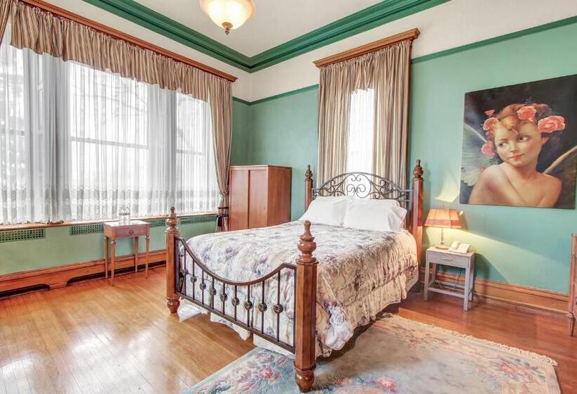 Люкс Повышенной Комфортности, The Gables At Stirling Guest