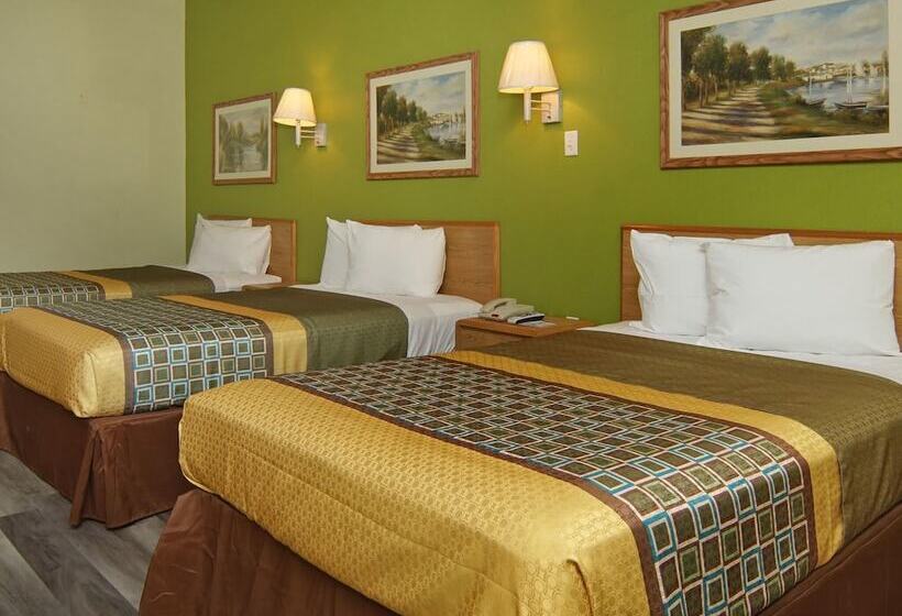 Трехместный Номер Классика, Quality One Motel