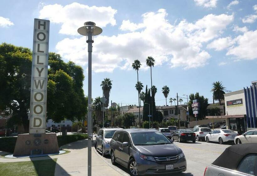 Апартаменты 2 Спальни, Trylon Hotel   Hollywood