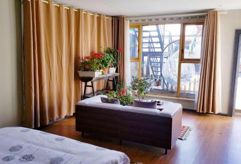 스탠다드 발코니 룸, Fengma Feiyang Hostel