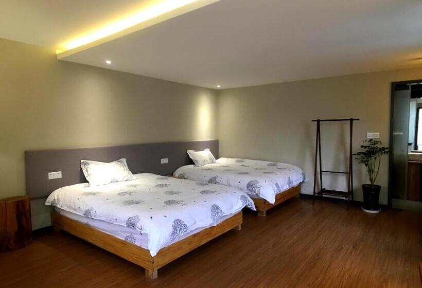 패밀리 룸, Fengma Feiyang Hostel