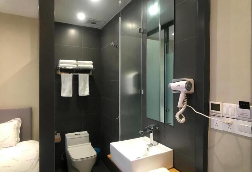 스탠다드 룸 더블 침대 2개, Fengma Feiyang Hostel
