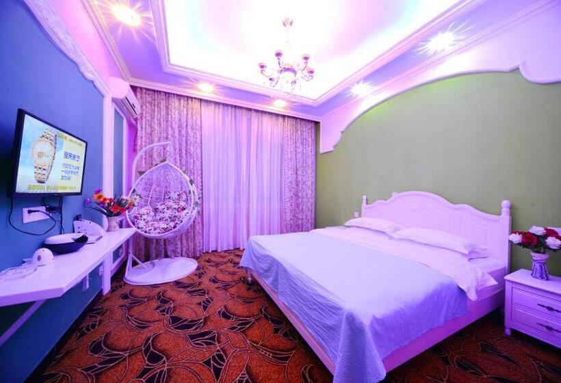 Номер Стандарт, Emeishan Moon Bay