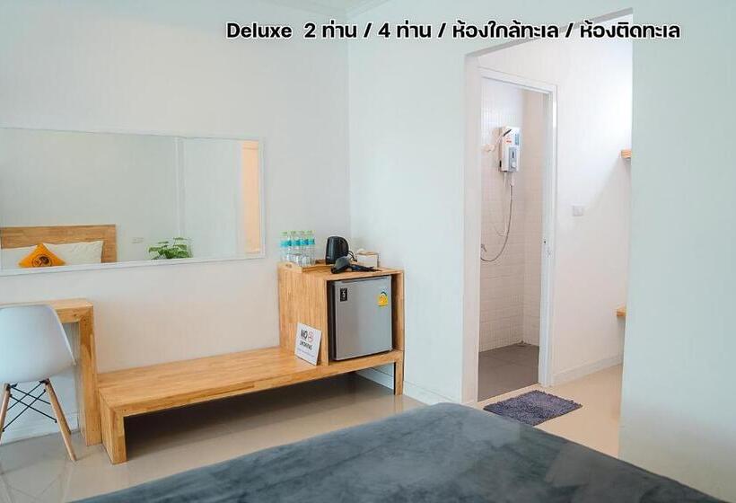 Номер Deluxe, The Toy Beach Resort Rayong