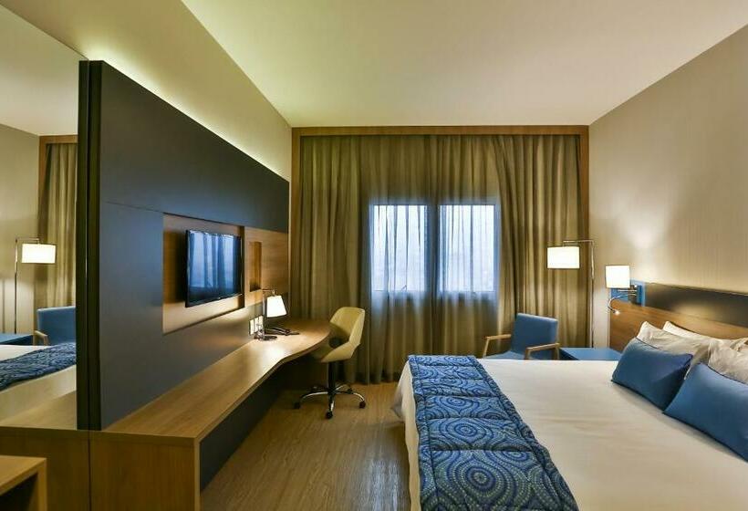 キングサイズベッドのスーペリアルーム, Hilton Garden Inn Santo Andre