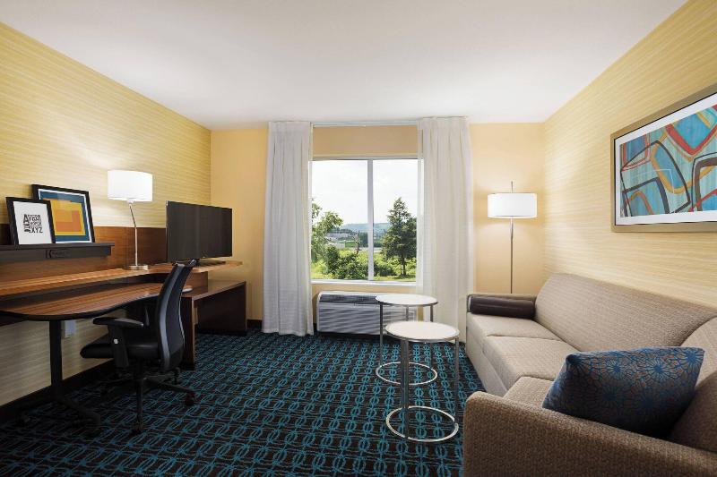 Люкс Кровать Кинг, Fairfield Inn & Suites By Marriott Belle Vernon