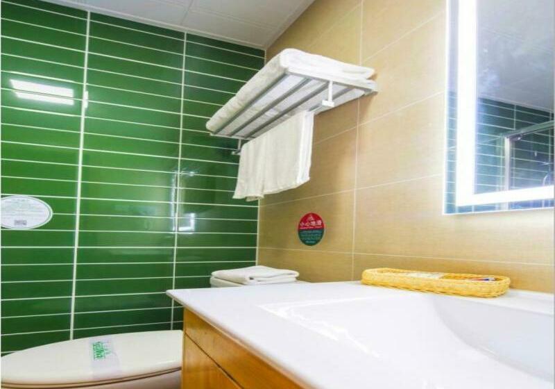 Номер Стандарт, Greentree Inn Tianjin Xiqing Development Zone Renrenle Square Express