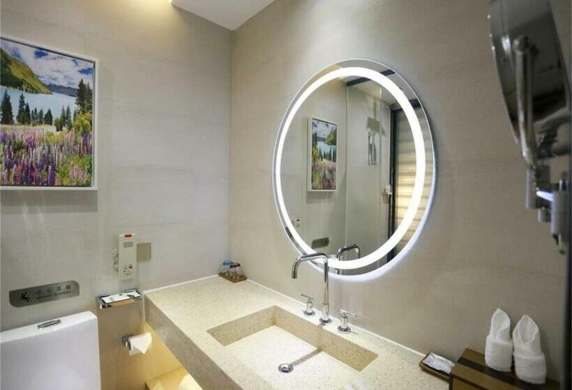 Номер Deluxe Кровать Кинг, Lavande  Guangzhou Tianhe Park Huangpu Avenue