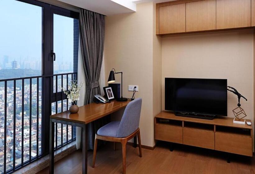 Quarto Superior, Yuwa Serviced Residence