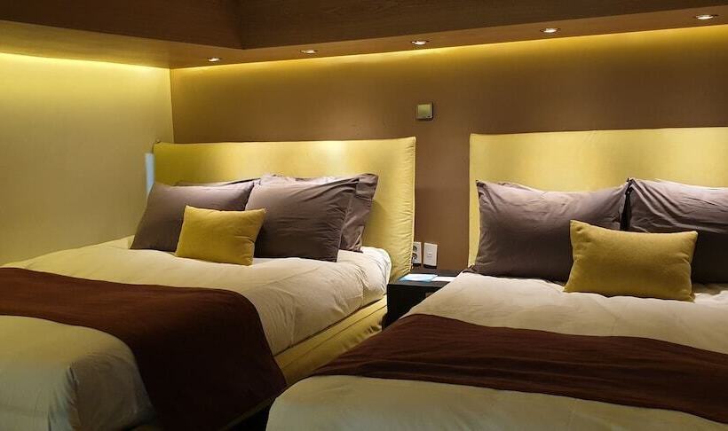 اتاق دوبلکس, Cocomo