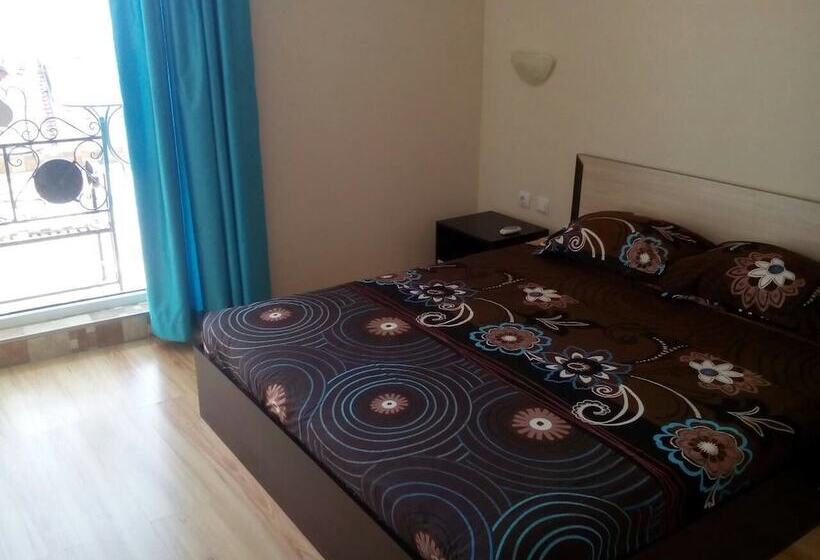 Апартаменты Basic 1 Спальня, Roel Residence Apartments