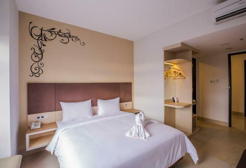 Семейный Номер, Sparks Odeon Sukabumi   Artotel Curated