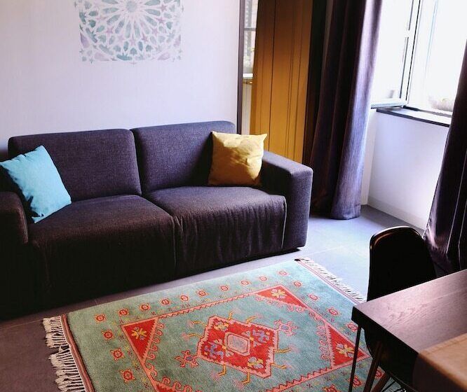 דירת חדר דלוקס, Apartments And Rooms Lejletul