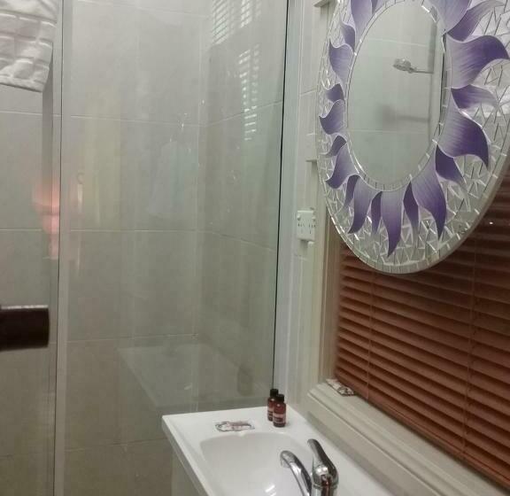 חדר סטנדרט נוף לגינה, Sonja S Bed And Breakfast