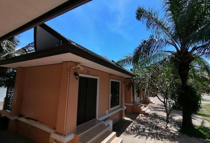 바다 전망 스탠다드 방갈로, Baan Faa Talaychan Resort