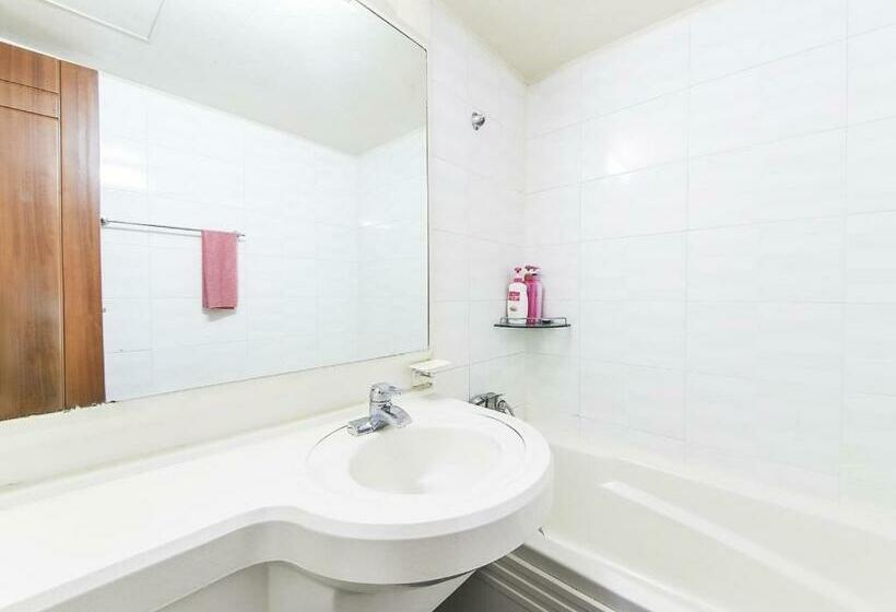 Номер Стандарт, Motel Sangmu Gwangju