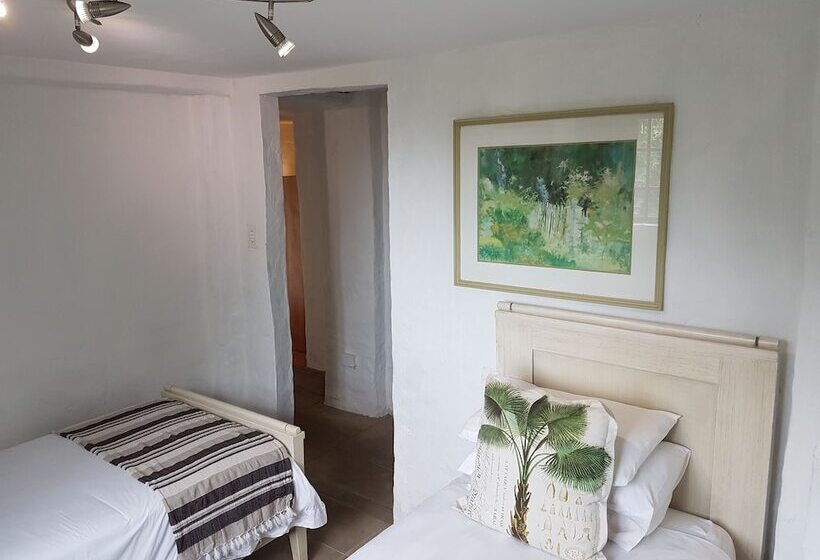 Family Room, Victorskloof Lodge