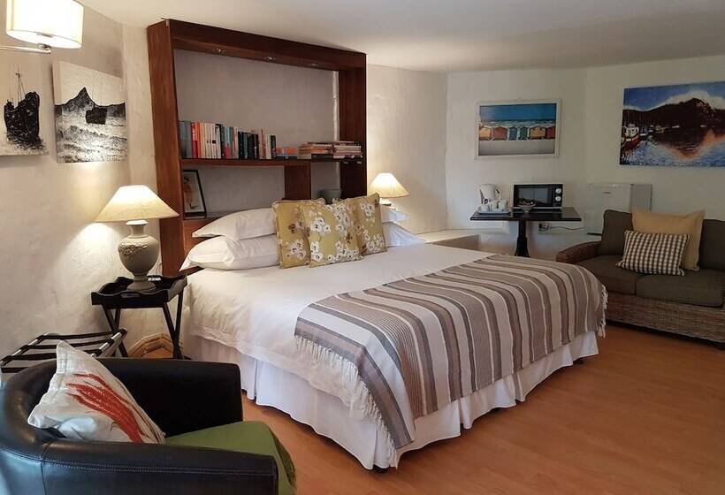 Family Room, Victorskloof Lodge