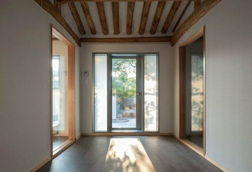 스탠다드 룸, Hanok Residence Hotel Side