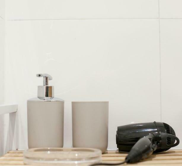 Четырехместный Номер Deluxe, Kuwadro Guesthouse Centrum