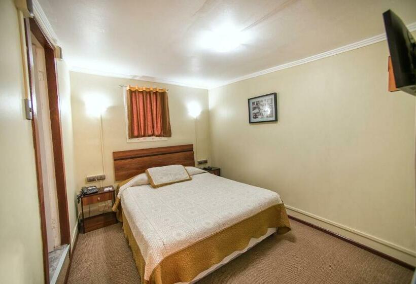 اتاق استاندارد یک نفره, Sahara Inn