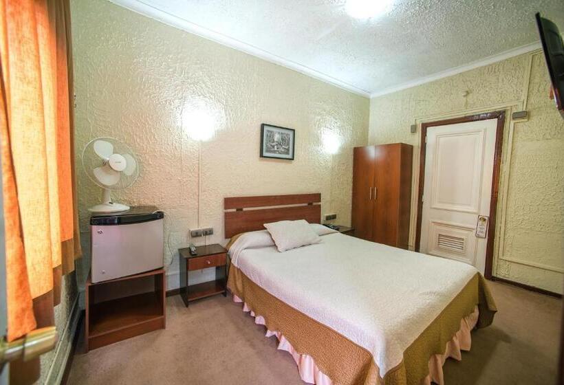 اتاق استاندارد, Sahara Inn