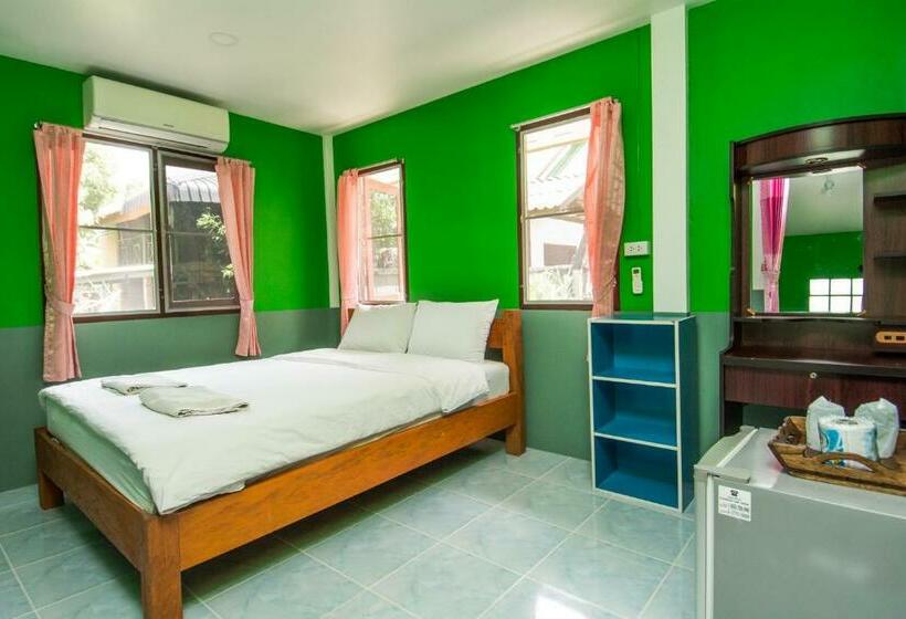 Номер Стандарт с Балконом, Sarm Mork Guest House