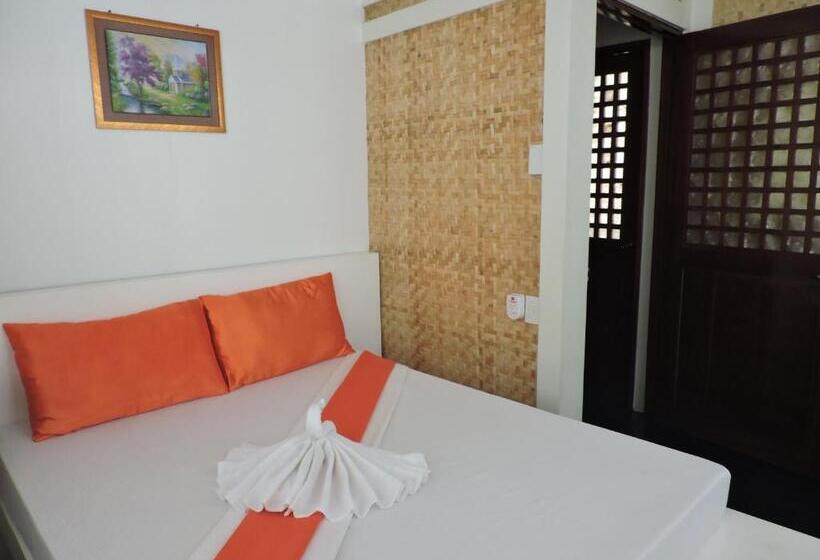 Deluxe Rum, Orange Mangrove Pension House
