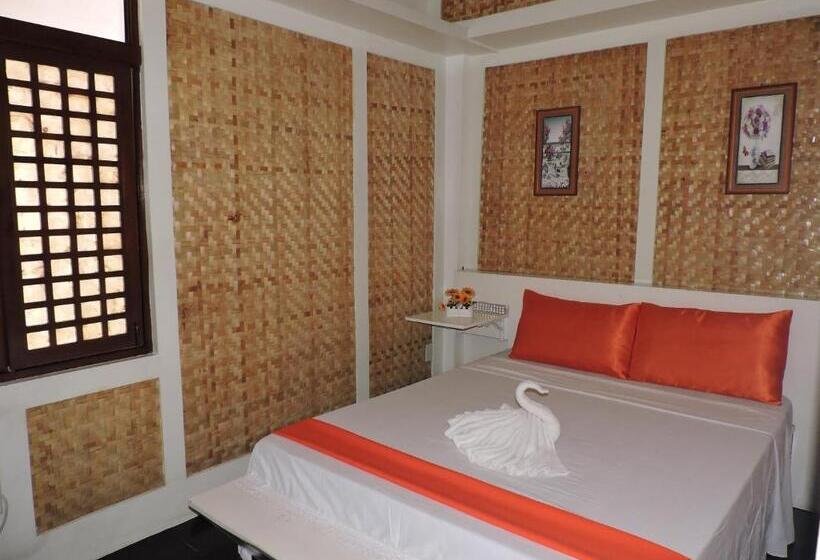 디럭스 룸, Orange Mangrove Pension House