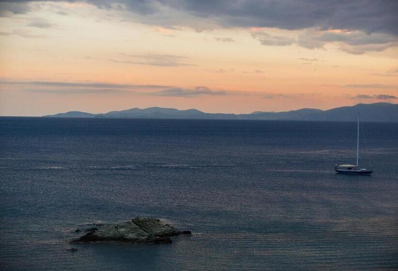 带大床的套房, Tinos Resort