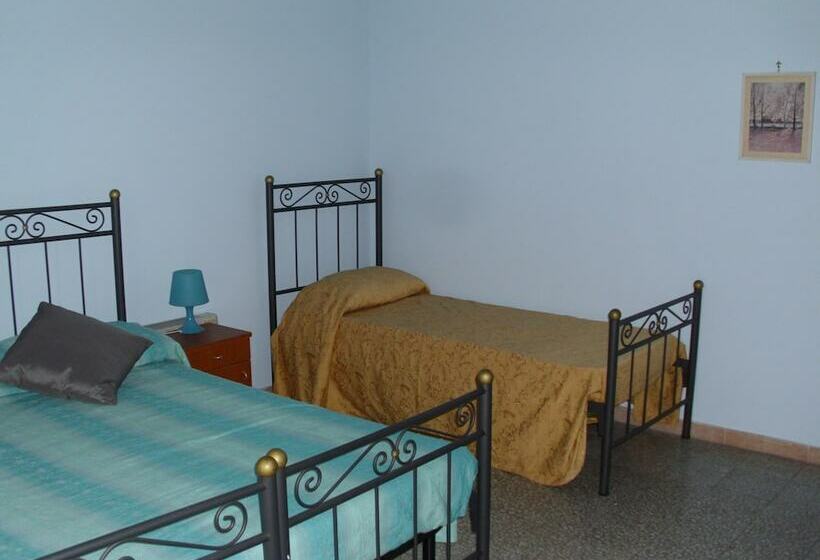 اتاق استاندارد سه نفره, B&b Bella Stella