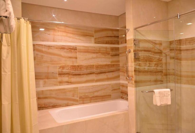 Президентский Люкс, Nagoya Hill Hotel Batam
