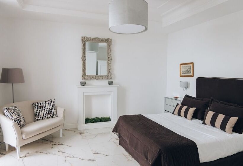 جناح, Palazzo Murrano   Adults Only