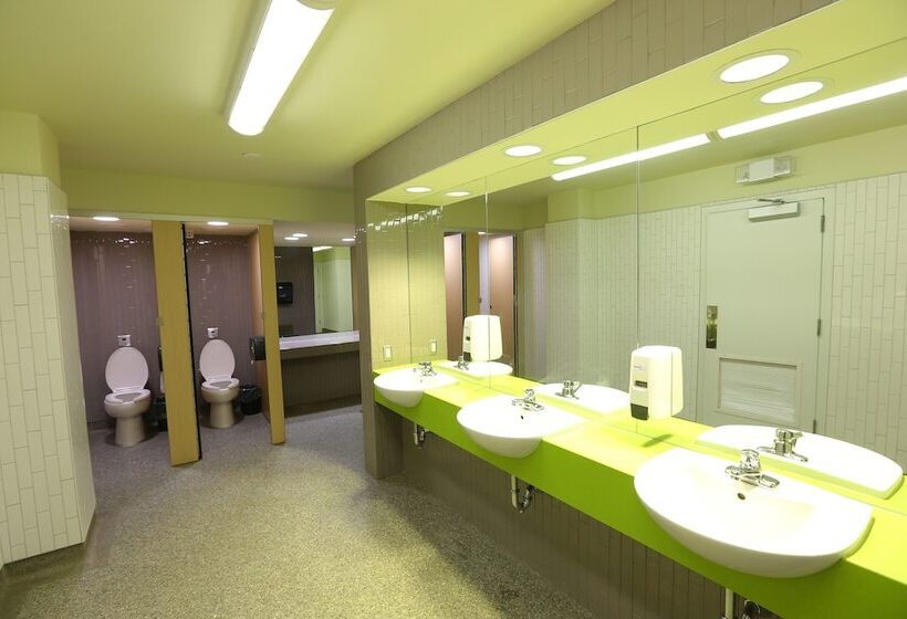 스탠다드 룸 공동 욕실, Dalhousie University Accommodations